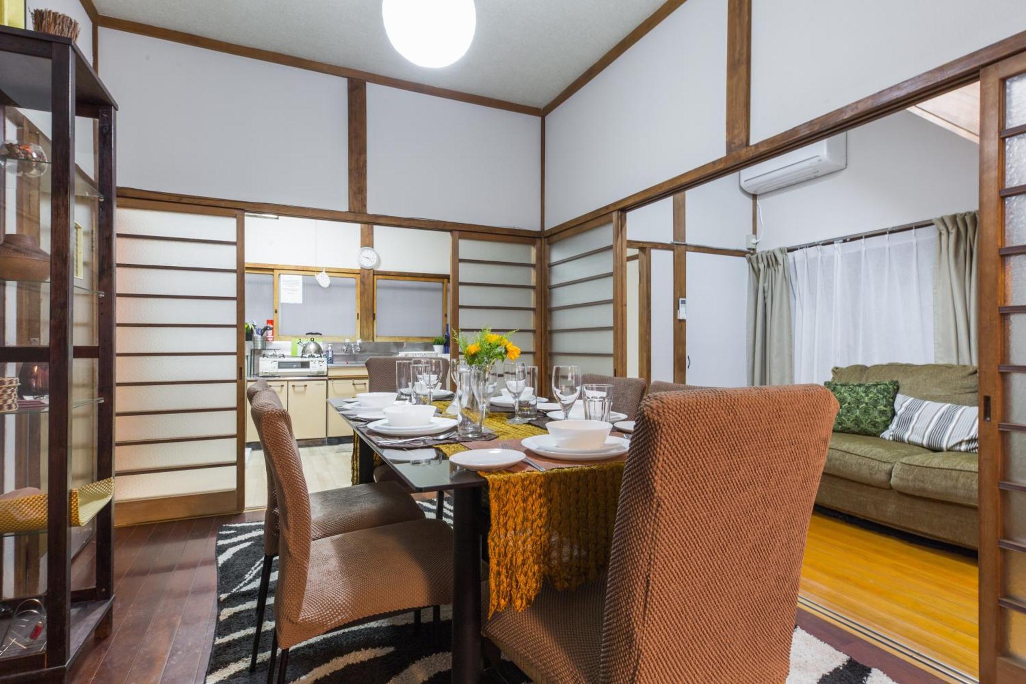 Dom wakacyjny Samurai House - Large Family House, West Shinjuku *
